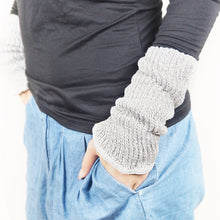 画像をギャラリービューアに読み込む, KinoKoto アームウォーマー 絹に炭を塗布した手くび用あたたかサポーター asc004 レディース メンズ