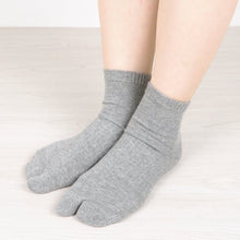 画像をギャラリービューアに読み込む, kgo001gray