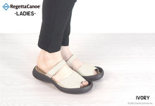 画像をギャラリービューアに読み込む, リゲッタカヌーフレアローヒール フラットベルトサンダル RegettaCanoe LVW590 CJFL306 レディース