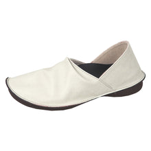 画像をギャラリービューアに読み込む, lvw519 ギャザーバブーシュ