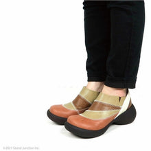 画像をギャラリービューアに読み込む, CJES6139