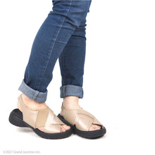 画像をギャラリービューアに読み込む, R0163